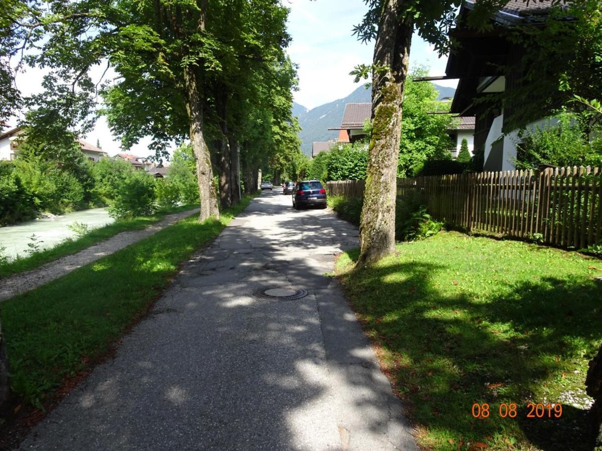 Huge And Calm Apartment In Central Garmisch Esterno foto