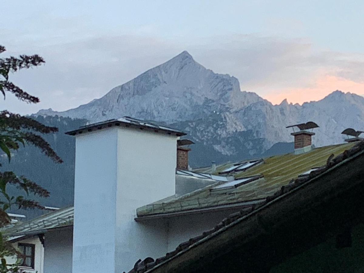 Huge And Calm Apartment In Central Garmisch Esterno foto